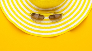 sunglasses-and-striped-retro-hat-PGEBDPR@2x[1]